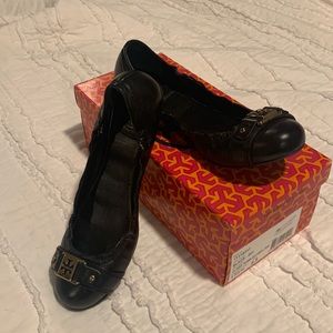 Tory Burch Black Flats 8.5